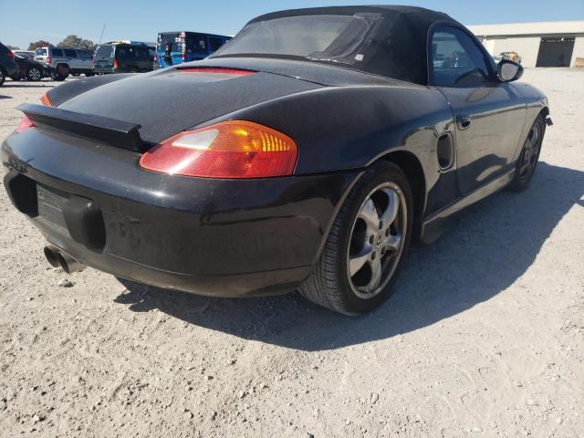 WP0CA29862U622046 - 2002 PORSCHE BOXSTER BLACK photo 4