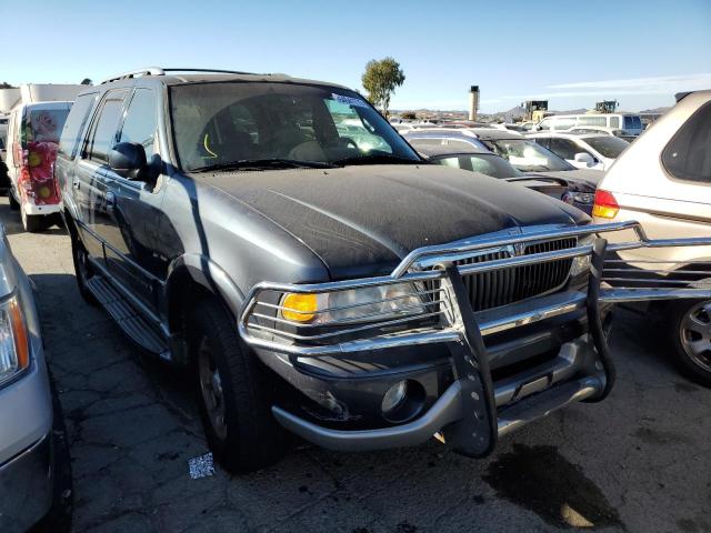 5LMPU28AXYLJ07961 - 2000 LINCOLN NAVIGATOR 灰色 照片 1