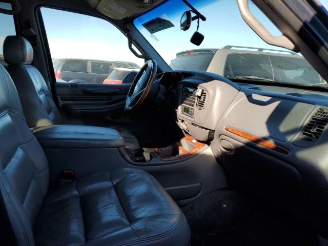 5LMPU28AXYLJ07961 - 2000 LINCOLN NAVIGATOR 灰色 照片 5