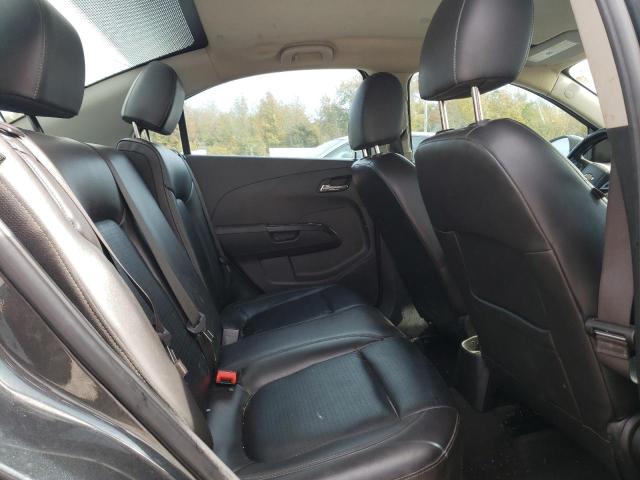 1G1JF5SB0J4133343 - 2018 CHEVROLET SONIC PREM GRAY photo 6