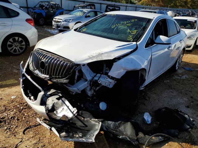 1G4PP5SK7E4196567 - 2014 BUICK VERANO WHITE photo 2