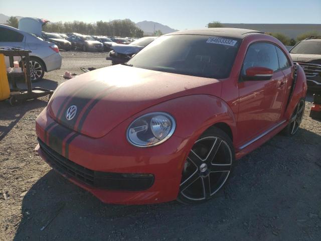 3VWJP7AT0DM604651 - 2013 VOLKSWAGEN BEETLE RED photo 2