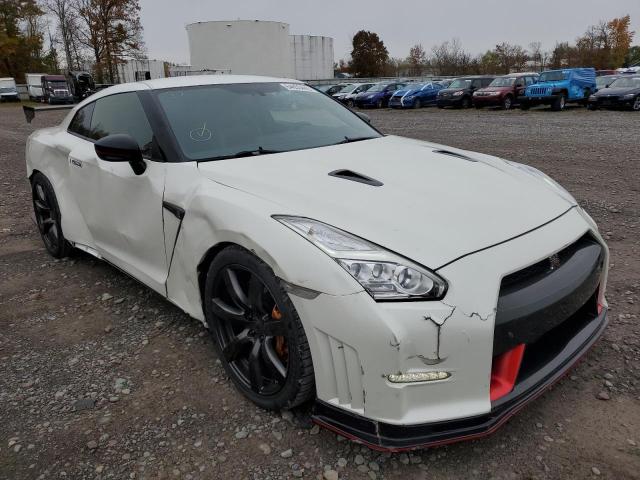 JN1AR5EF6GM290478 - 2016 NISSAN GT-R PREMI WHITE photo 1