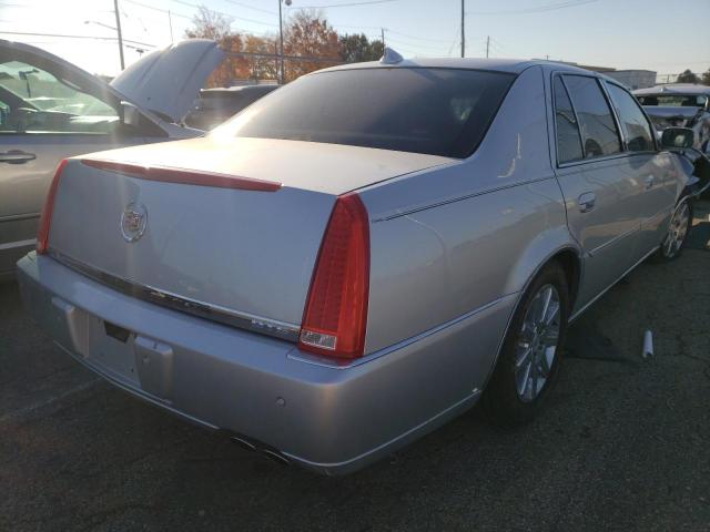 1G6KH5E62BU101678 - 2011 CADILLAC DTS PREMIU SILVER photo 4