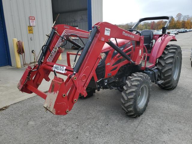 55GRK01072 - 2019 MAHINDRA AND MAHINDRA TRACTOR RED photo 2