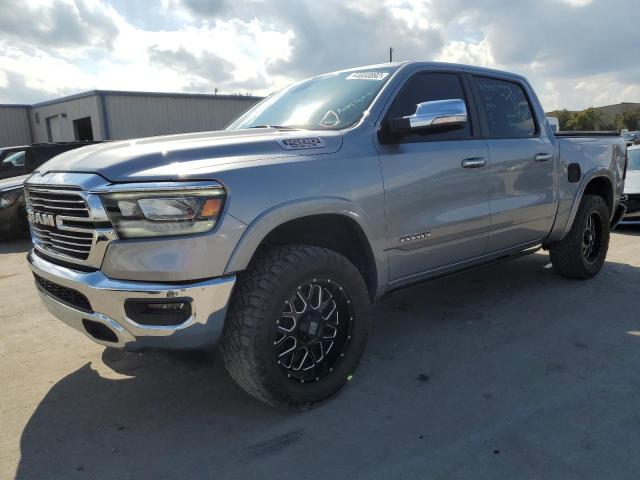 1C6SRFJT3KN517350 - 2019 RAM 1500 LARAM SILVER photo 2