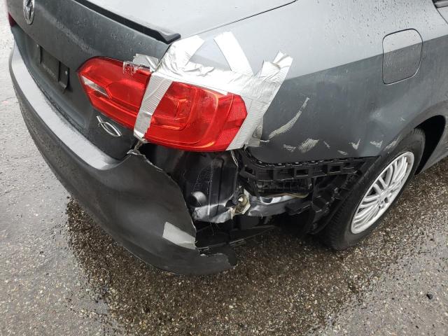 3VW2K7AJ8BM051441 - 2011 VOLKSWAGEN JETTA BASE GRAY photo 9