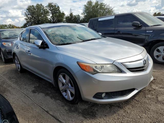 19VDE1F71DE011611 - 2013 ACURA ILX 20 TEC SILVER photo 1