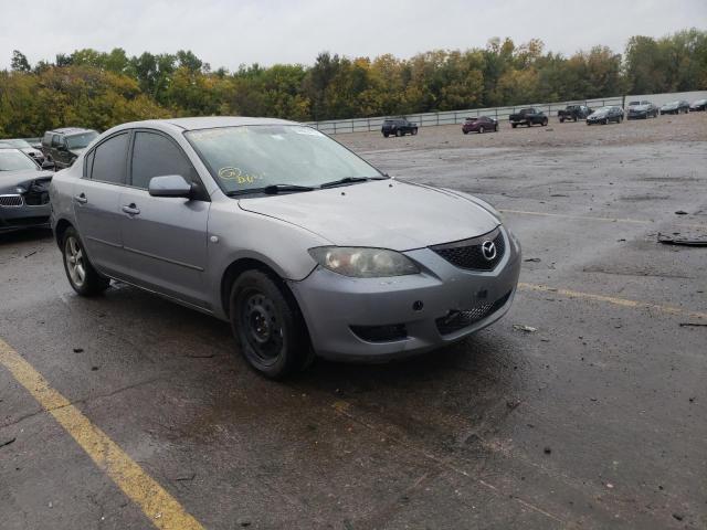 JM1BK12F561452197 - 2006 MAZDA 3 I GRAY photo 1