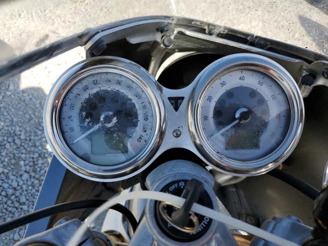 SMTD21HF1GT795824 - 2016 TRIUMPH MOTORCYCLE THRUXTON 1 SILVER photo 8