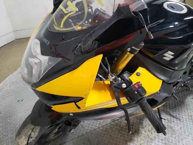 JS1GR7MA9H2100320 - 2017 SUZUKI GSX-R750 YELLOW photo 10