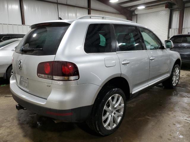WVGBE77L08D038542 - 2008 VOLKSWAGEN TOUAREG 2 SILVER photo 4
