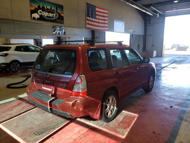 JF1SG66678H704251 - 2008 SUBARU FORESTER S RED photo 4