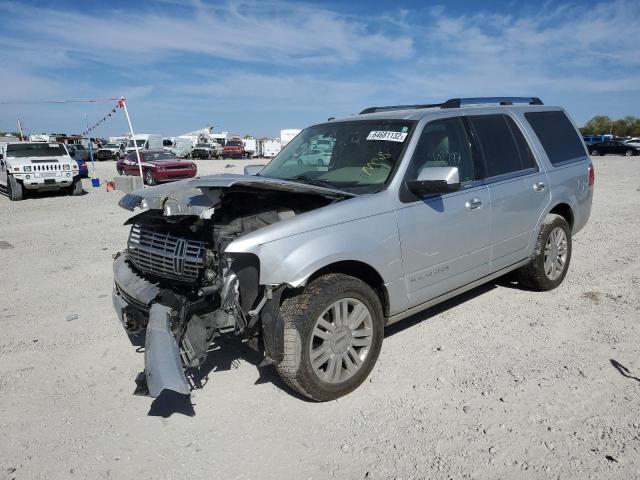 5LMJJ2J54DEL09060 - 2013 LINCOLN NAVIGATOR 银色 照片 2