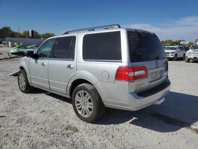 5LMJJ2J54DEL09060 - 2013 LINCOLN NAVIGATOR 银色 照片 3