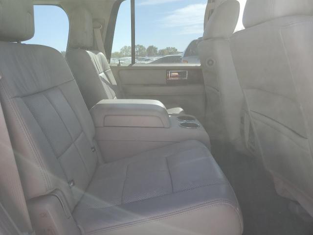 5LMJJ2J54DEL09060 - 2013 LINCOLN NAVIGATOR 银色 照片 6