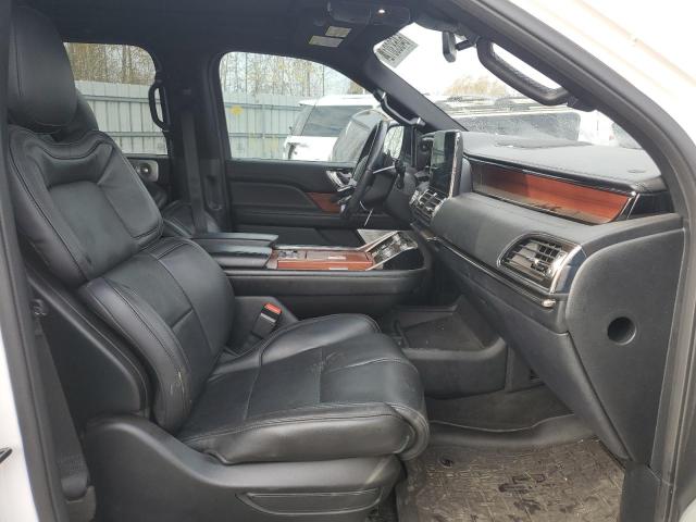 5LMJJ2LT2JEL01143 - 2018 LINCOLN NAVIGATOR 白色 照片 5
