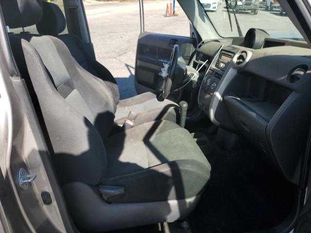 JTLKT324364090168 - 2006 TOYOTA SCION XB ნაცრისფერი ფოტო 5