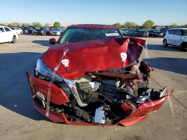 1N4BL4DV0NN362021 - 2022 NISSAN ALTIMA SV RED photo 5