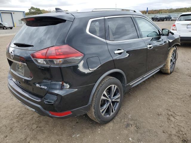 JN8AT2MV8JW318884 - 2018 NISSAN ROGUE S BLACK photo 4