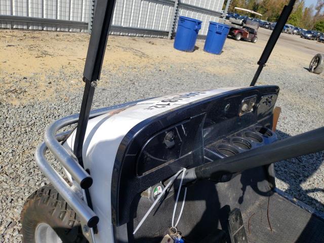 2029251 - 2003 EZ GOLFCART WHITE photo 8