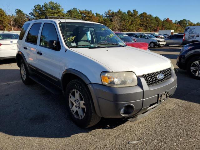 1FMYU03145KA84486 - 2005 FORD ESCAPE WHITE photo 1