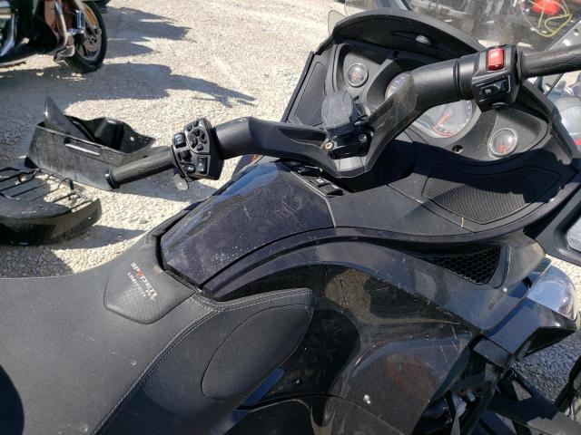 2BXNBBC16DV000572 - 2013 CAN-AM SPYDER ROA BLACK photo 5