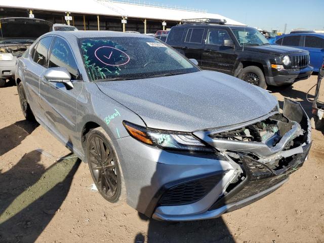 4T1K61AK3MU451009 - 2021 TOYOTA CAMRY XSE SILVER photo 1