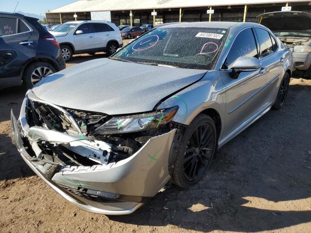 4T1K61AK3MU451009 - 2021 TOYOTA CAMRY XSE SILVER photo 2