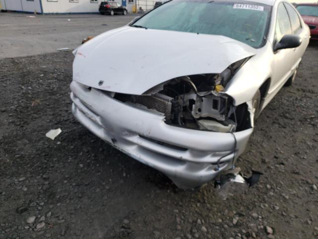 2B3HD46R22H192218 - 2002 DODGE INTREPID S SILVER photo 9