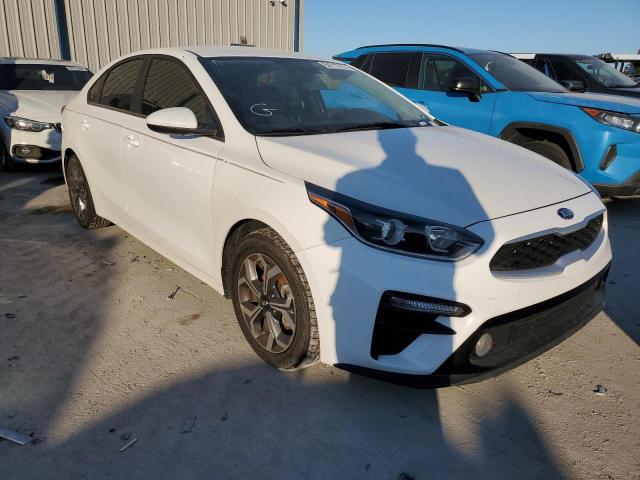 3KPF24AD6KE008644 - 2019 KIA FORTE FE WHITE photo 1