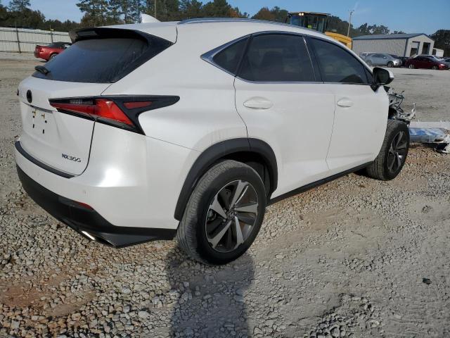 JTJYARBZ4K2140265 - 2019 LEXUS NX 300 BAS WHITE photo 4