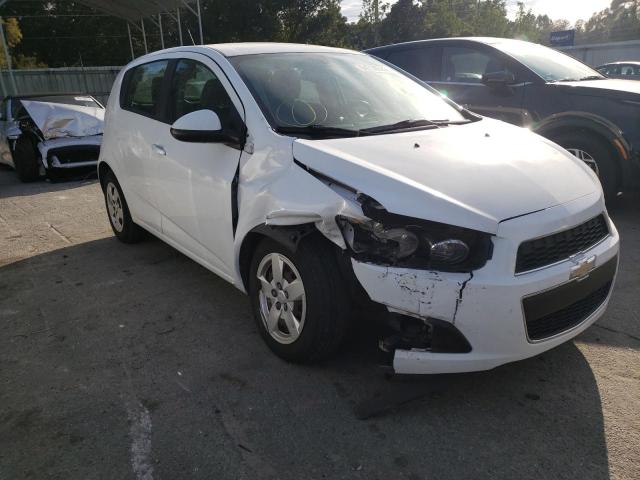 1G1JA6SH2F4189395 - 2015 CHEVROLET SONIC LS WHITE photo 1