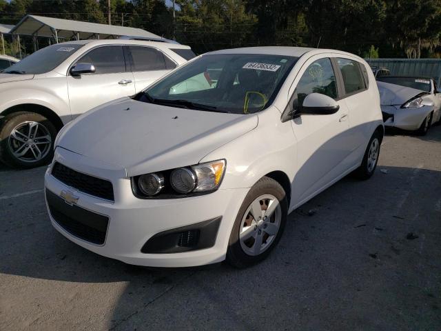 1G1JA6SH2F4189395 - 2015 CHEVROLET SONIC LS WHITE photo 2