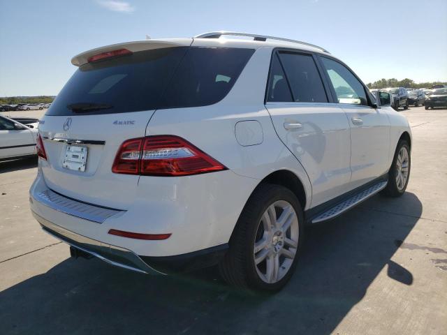 4JGDA5HB4EA382242 - 2014 MERCEDES-BENZ ML 350 4MA WHITE photo 4