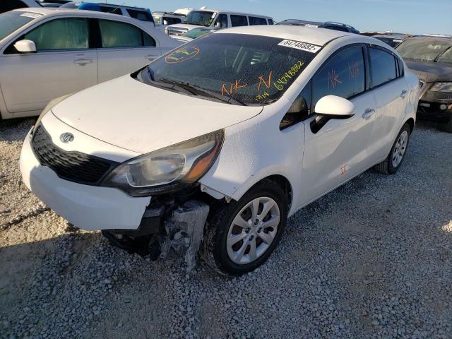 KNADM4A32F6422151 - 2015 KIA RIO LX WHITE photo 2