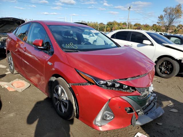 JTDKARFP3H3065045 - 2017 TOYOTA PRIUS PRIM Rot Foto 1
