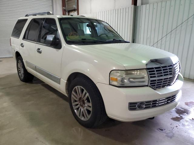 5LMFU275X7LJ03150 - 2007 LINCOLN NAVIGATOR 白色 照片 1