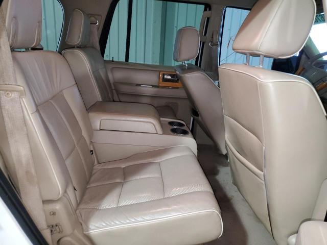 5LMFU275X7LJ03150 - 2007 LINCOLN NAVIGATOR 白色 照片 6