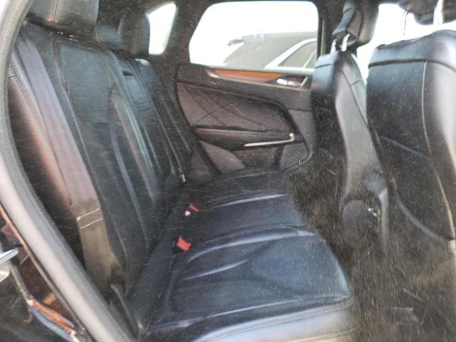 5LMCJ2C99HUL12055 - 2017 LINCOLN MKC SELECT შავი ფოტო 6