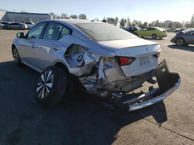 1N4BL4DVXKC151545 - 2019 NISSAN ALTIMA SV SILVER photo 3