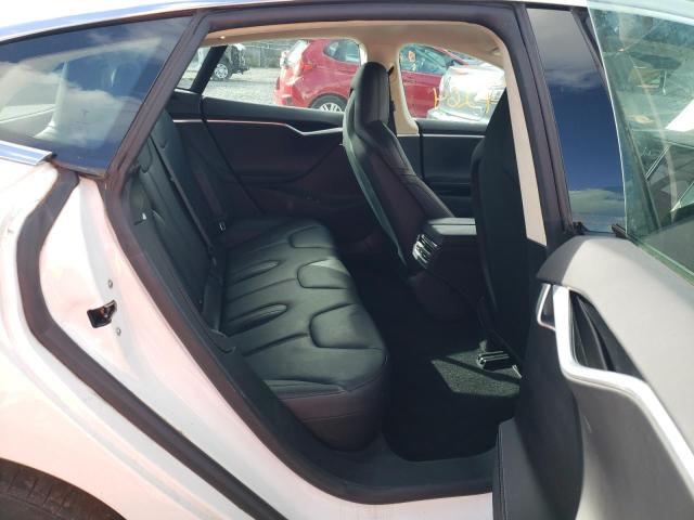 5YJSA1E19GF155106 - 2016 TESLA MODEL S თეთრი ფოტო 6