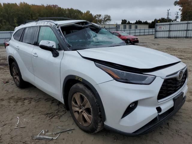 5TDGZRBH0NS574047 - 2022 TOYOTA HIGHLANDER WHITE photo 1