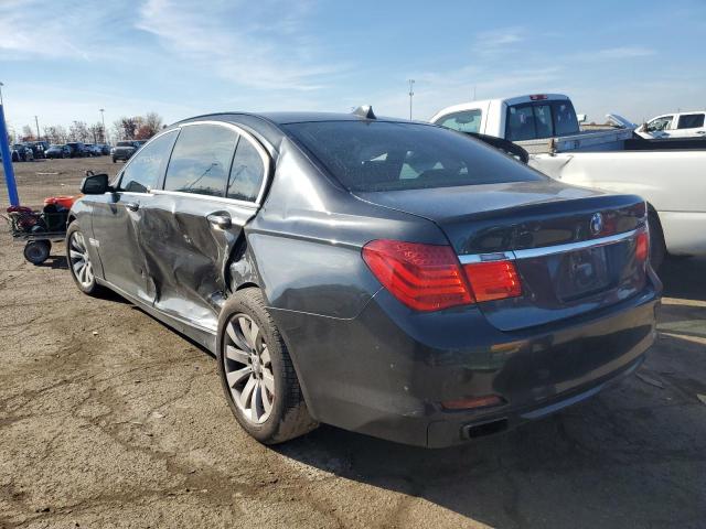 WBAKC8C54BC432532 - 2011 BMW 750 LXI GRAY photo 3