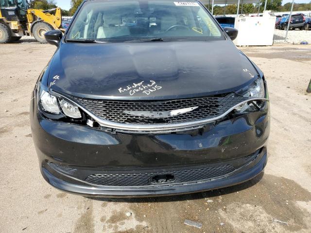 2C4RC1DG4MR541446 - 2021 CHRYSLER VOYAGER LX BLACK photo 9