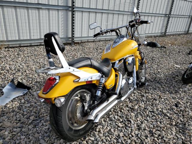 1HFSC55038A401124 - 2008 HONDA VTX1300 C YELLOW photo 4