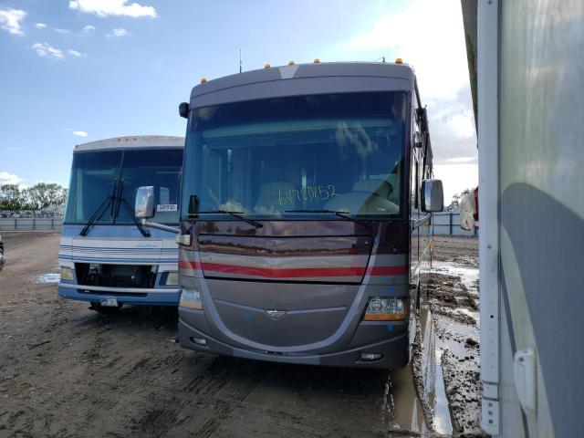 4UZACJDTX8CZ92756 - 2008 FREIGHTLINER CHASSIS X BURGUNDY photo 2