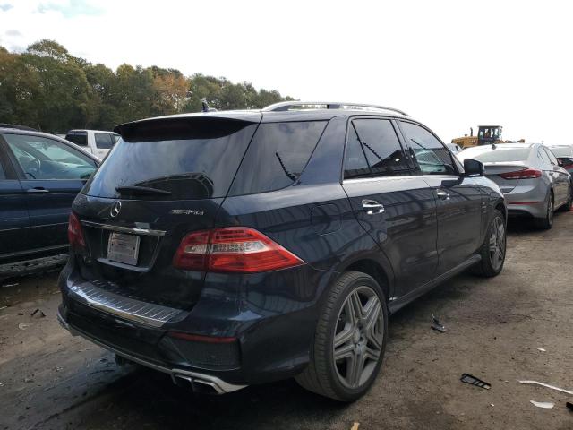 4JGDA7EB7DA213153 - 2013 MERCEDES-BENZ ML 63 AMG BLUE photo 4