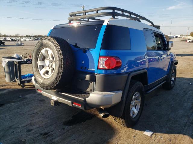 JTEZU11F970001139 - 2007 TOYOTA FJ CRUISER BLUE photo 4