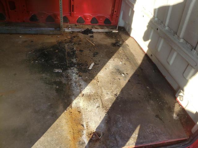 3C6TRVDGXGE102387 - 2016 RAM PROMASTER RED photo 9